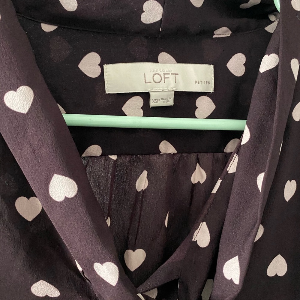 LOFT Long Sleeve Blouse with heart pattern - Picture 2 of 2